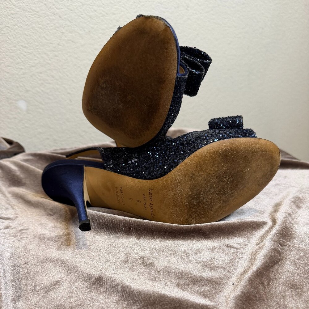 KATE SPADE Navy Glitter Blue Bow Slingback Charm Heels 8 designer glam couquette - Picture 12 of 13